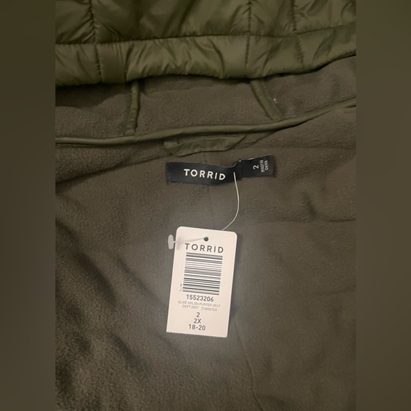 Torrid Vest - Picture 6 of 7